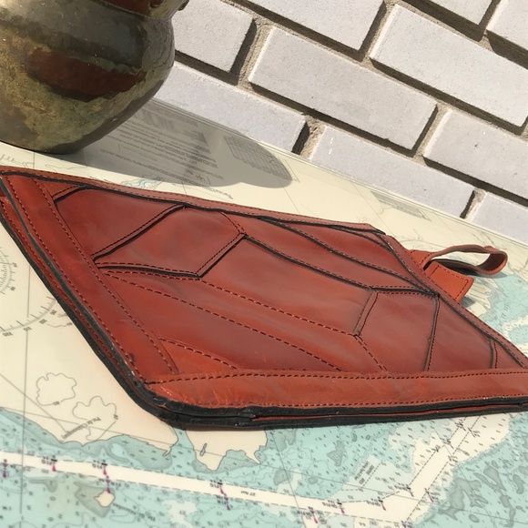 Vintage Leather Diamond Pattern Clutch - Picture 2 of 6